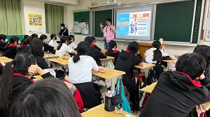 對學生族群舉辦租稅教育照片2
