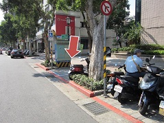 身心障礙機車停車位  