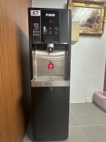 飲水機照片