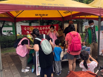 中山區正得里母親節活動與民眾互動花絮照片